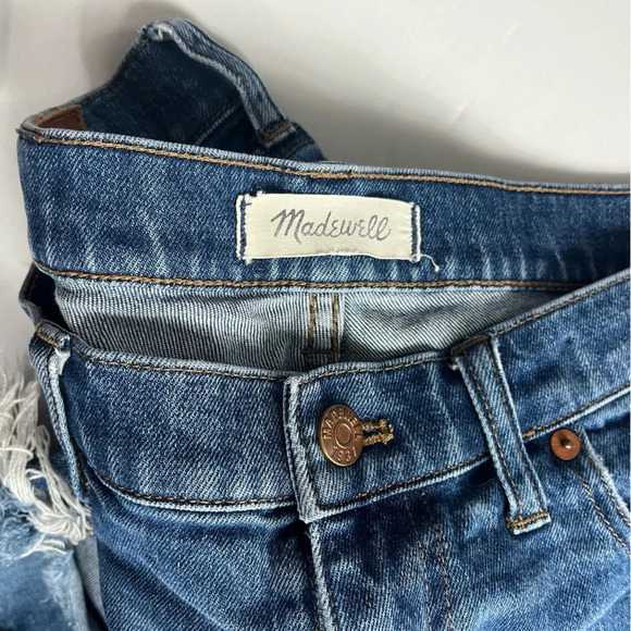 Madewell • Destructed Slim Boy Jeans - Picture 3 of 4